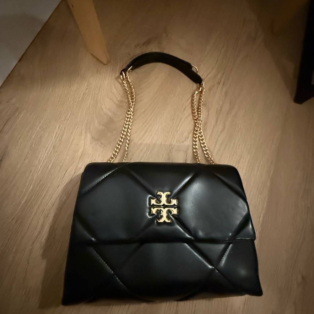 Tory Burch Black Quilted Shoulder Bag with Gold Chain